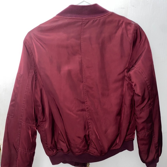 Kendall&Kylie Bomber Jacket - Picture 2 of 3